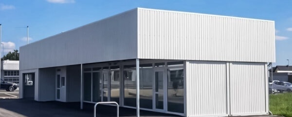 Autohaus Schauraum Containeranlage