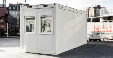 Zustand: gebraucht | CHVU 305.552-0 • 20 Fuß Bürocontainer gebraucht 6m • 2 Fenster stirnseitig  • zementgebundene Bodenplatte  • 2,5m Raumhöhe • Farbe: grauweiß • € verkauft!