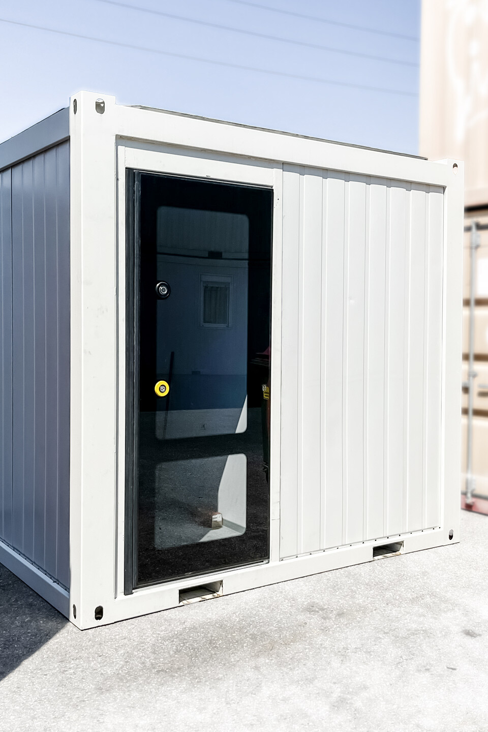 CHV Container | 10 Fuss Bürocontainer kaufen neu oder gebraucht mieten Depot-Wien Technikcontainer