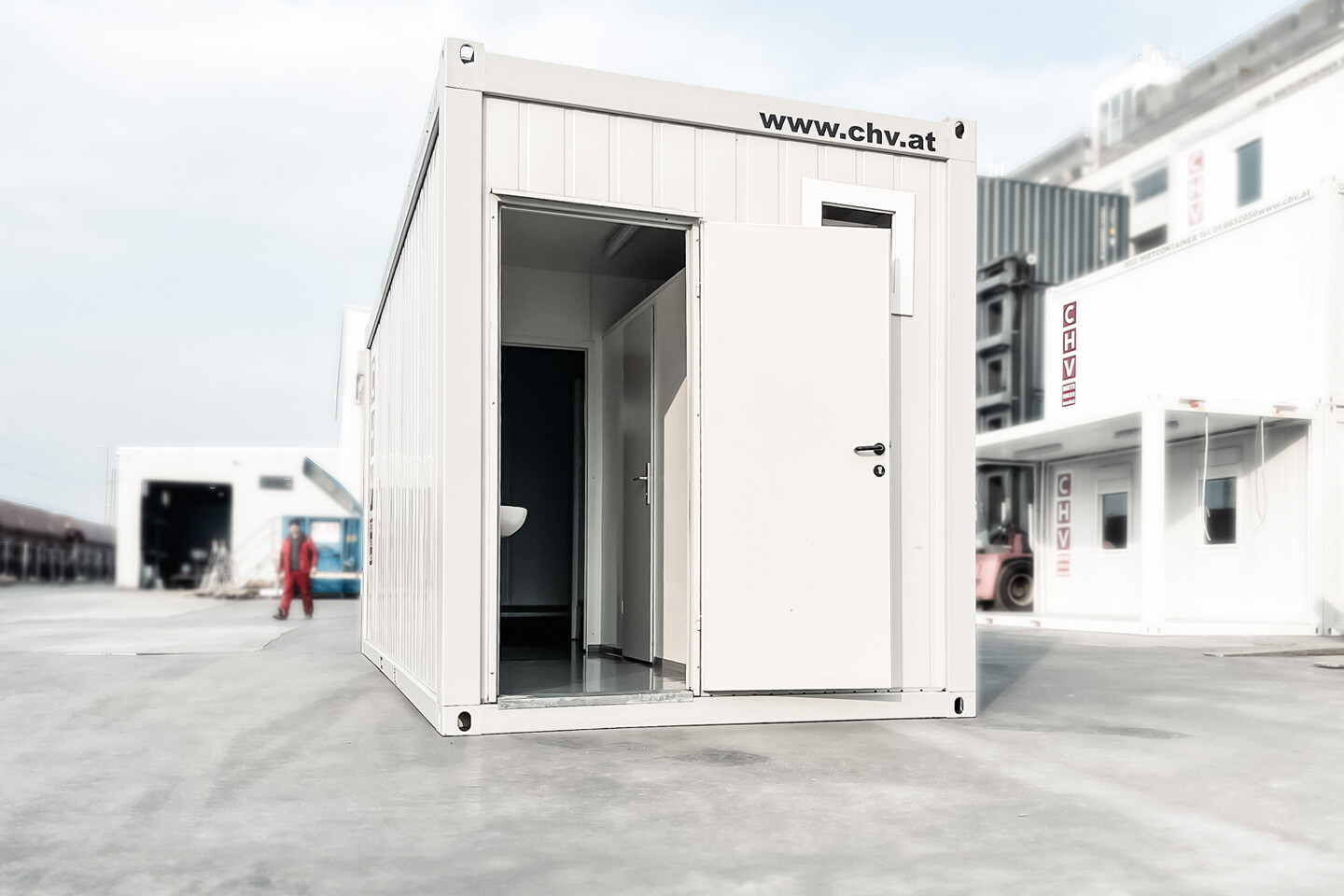 Sanitärcontainer Miete mit Dusche und WC kaufen oder mieten