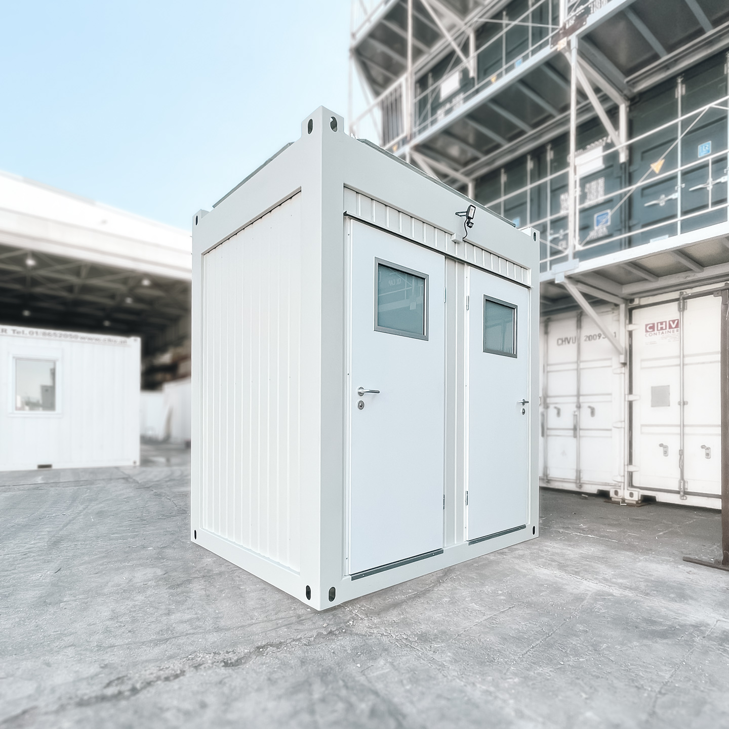 Premium Sanitärcontainer mobile Toiletten CHV