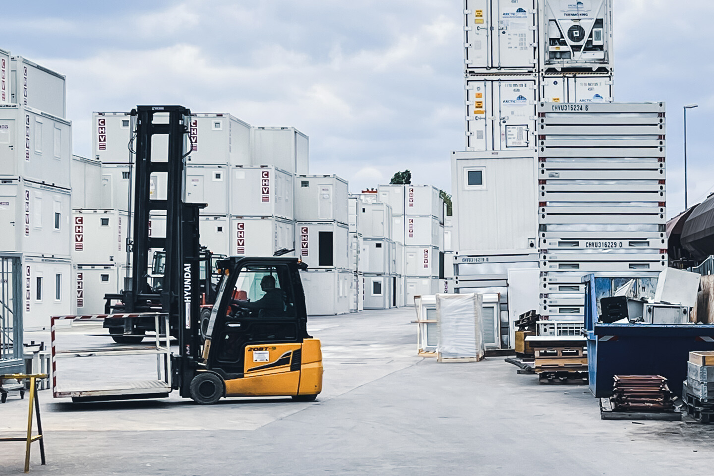 Container mieten CHV Container Handels- und Vermietungs- GmbHWien Container und Module Kaufen mieten neu gebraucht
