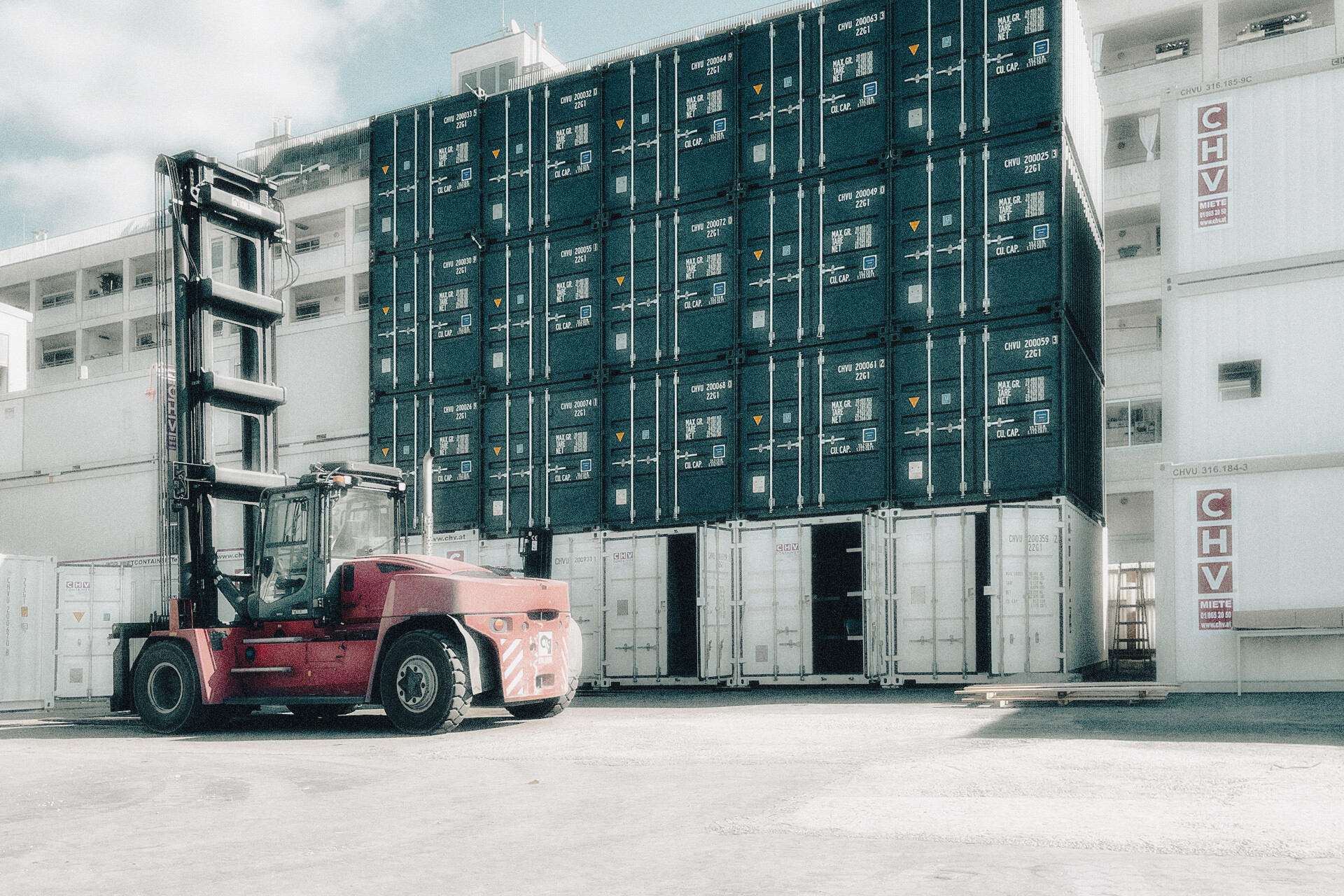 Seecontainer Schiffscontainer ISO-Container von CHV kSeecontainer Frachtcontainer Schiffscontainer ISO Container kaufen Depot-Wien, Österreich CHV