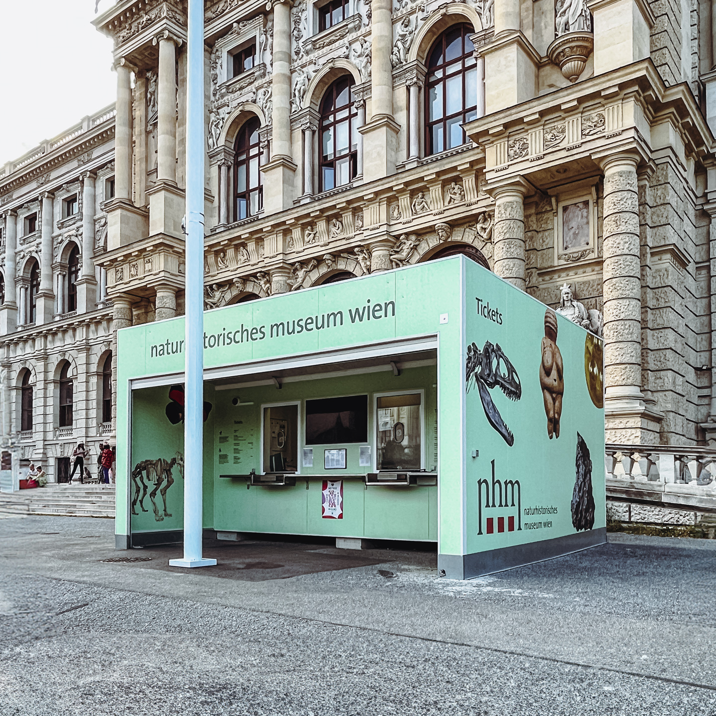 Kassa/ Ticketing Kassa-Container am NHM Wien