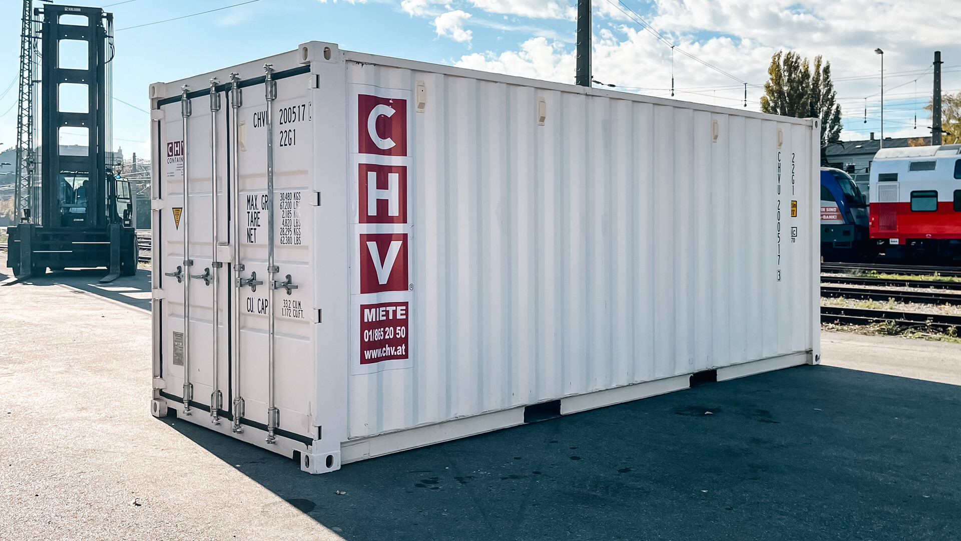 Used 20-ft shipping container, side view