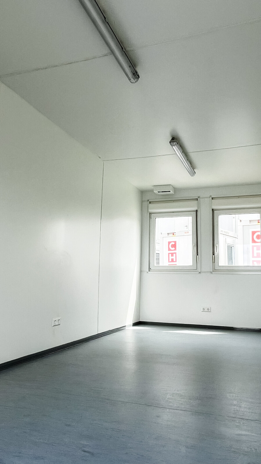 Innenansicht Elektroinstallation Unterputz verglegt